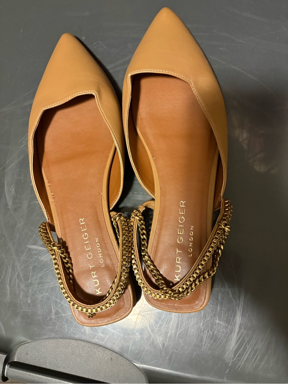 Kurt Geiger London Camel Color Flats. Size 40. Never Worn. No Box.